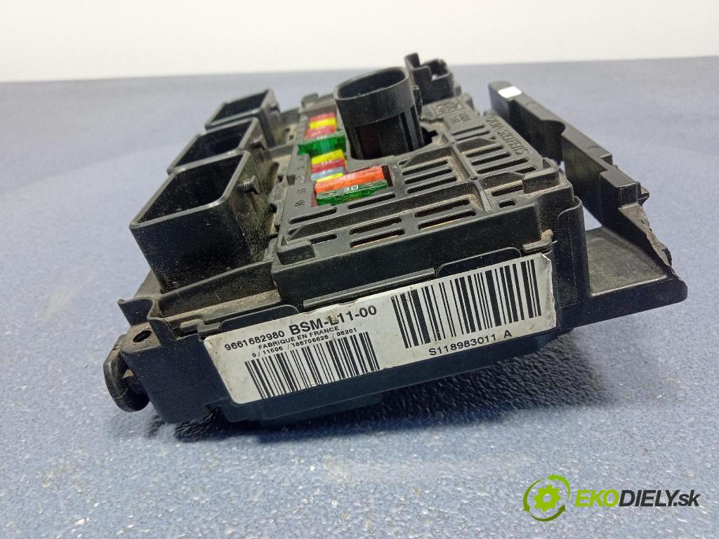 Citroen C5 2007 skrinka Poistky: 9661682980