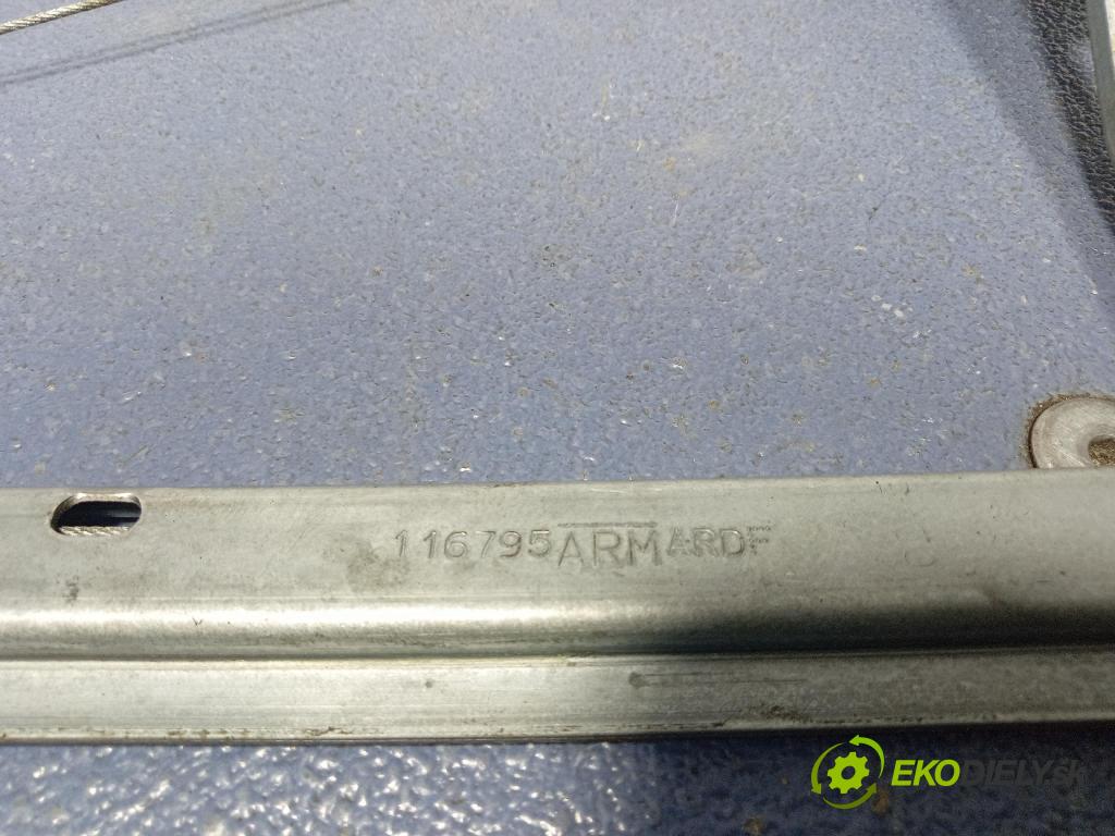 Opel Meriva 2005 mechanismus stahování Sklenka: Zad: v pravo: 93367906