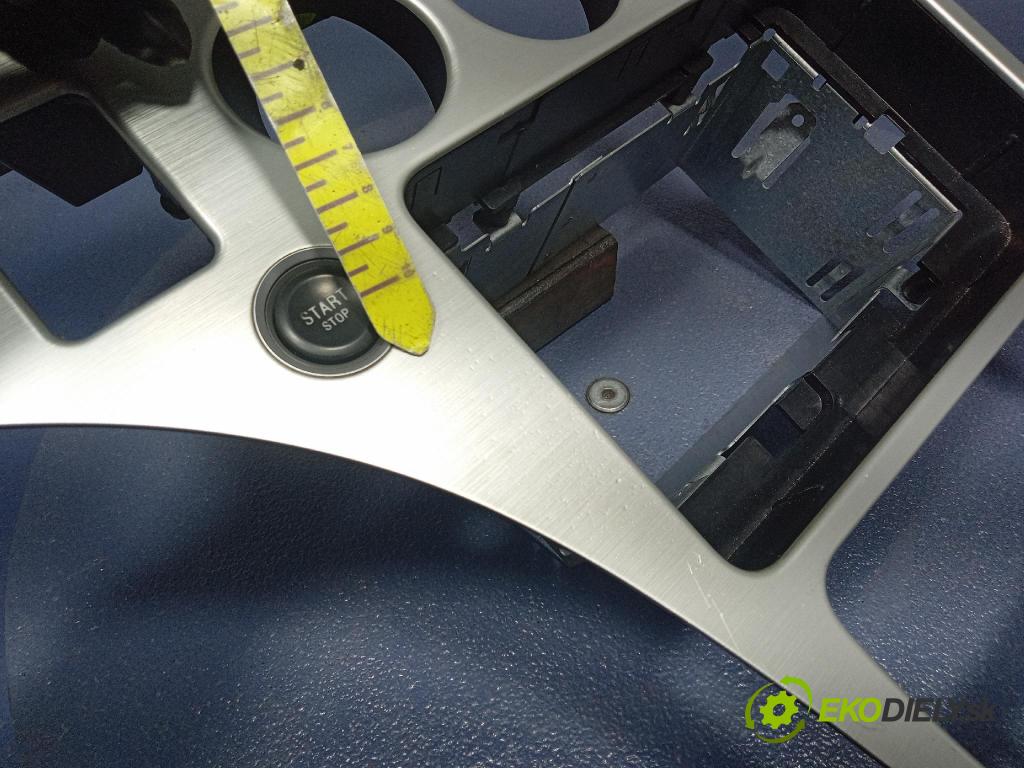 Alfa romeo Brera 2007 lišta Dekoratívní: Uvnitř