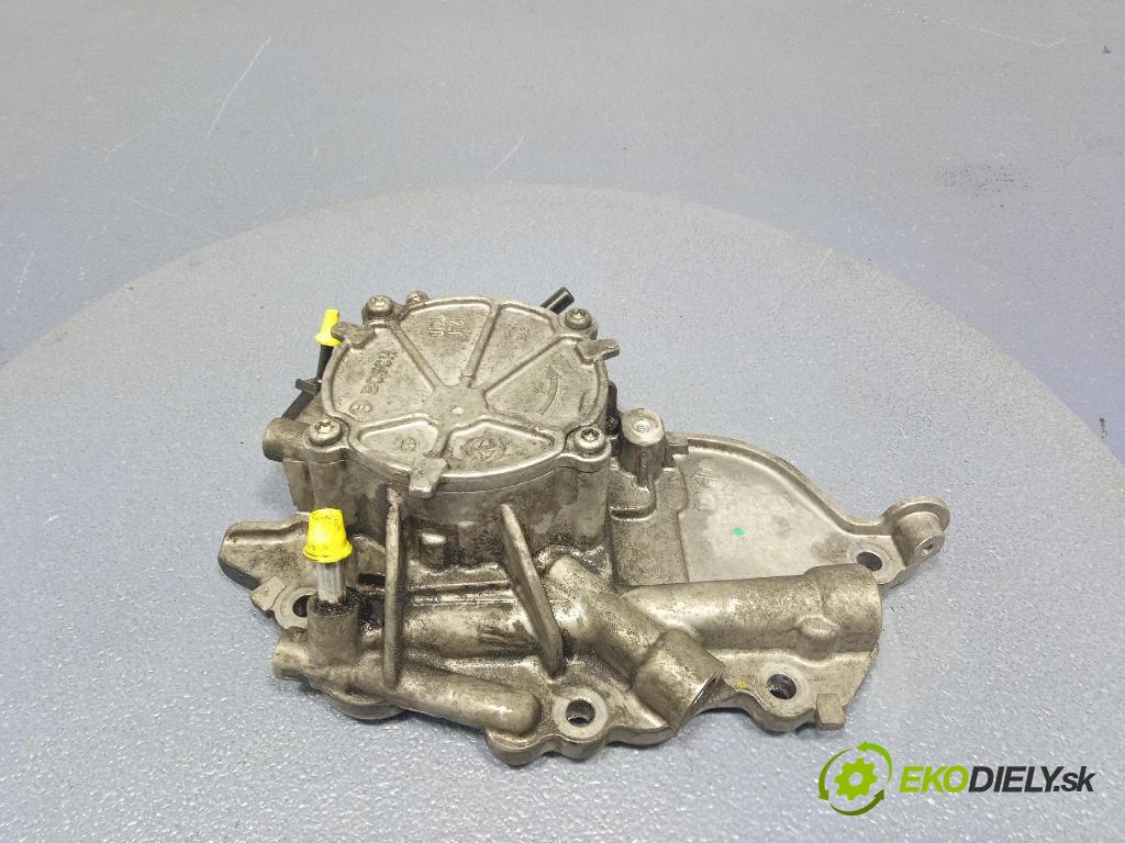 Opel Insignia 2018 čerpadlo vakuová 55489131