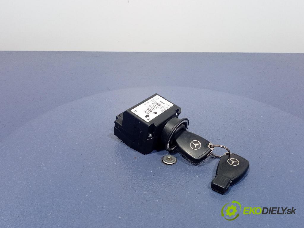 Mercedes A-Klasa 2005 Spínač zapalování. 1695451508