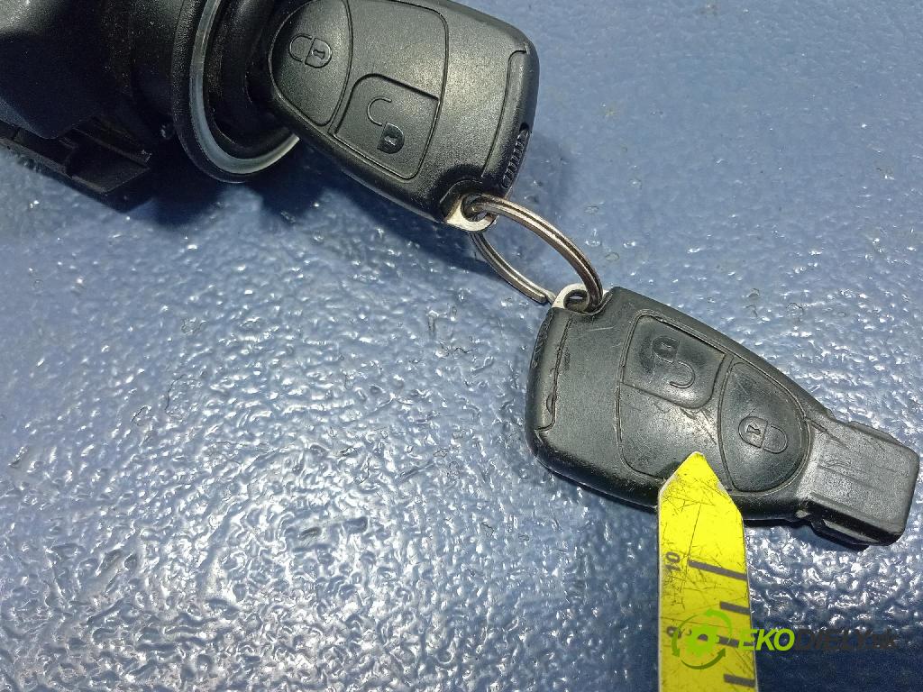 Mercedes A-Klasa 2005 Spínač zapalování. 1695451508