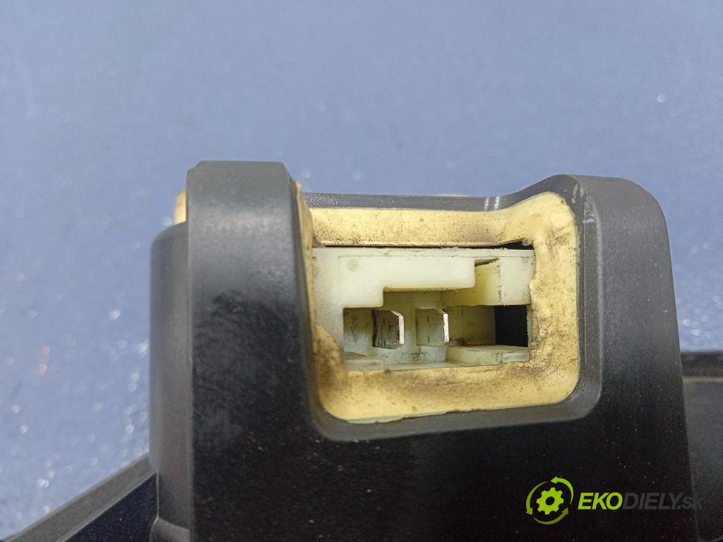 Opel Corsa 2007 ventilátor Vzduch: 164230100