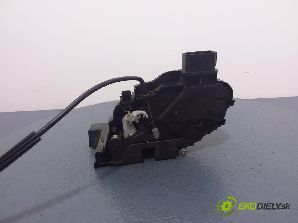 Volvo S40/V40 2004 zámok dvere Predné Vľavo: 30753658