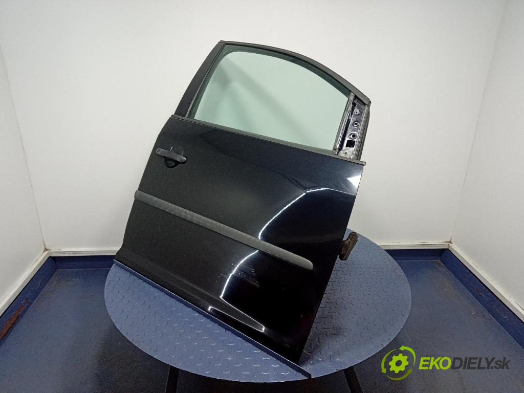 Vw Touran 2008 dveře před prave