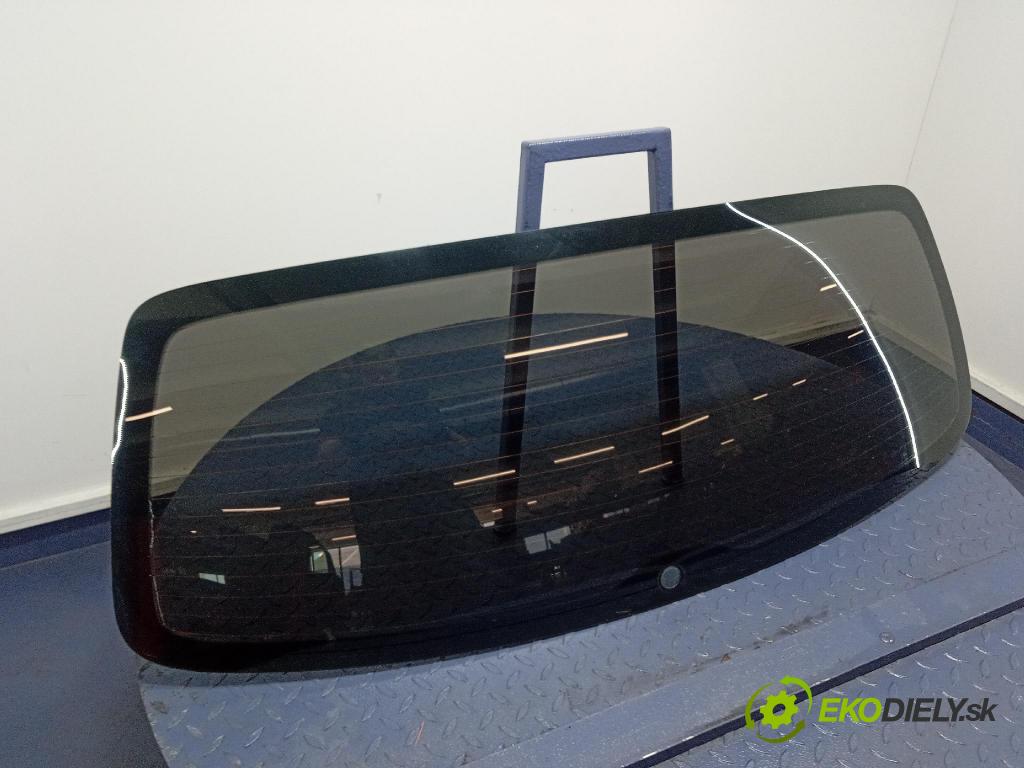 Vw Touran 2008 sklo zadní