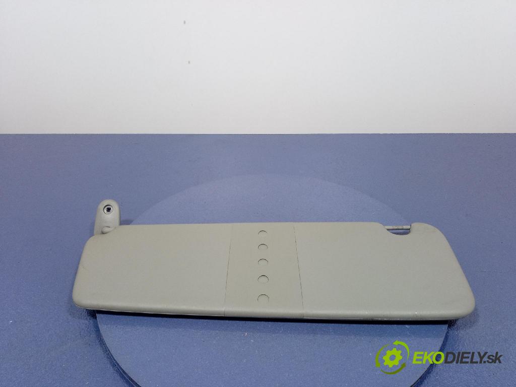 Opel Vivaro 2002 kryt 8200011926