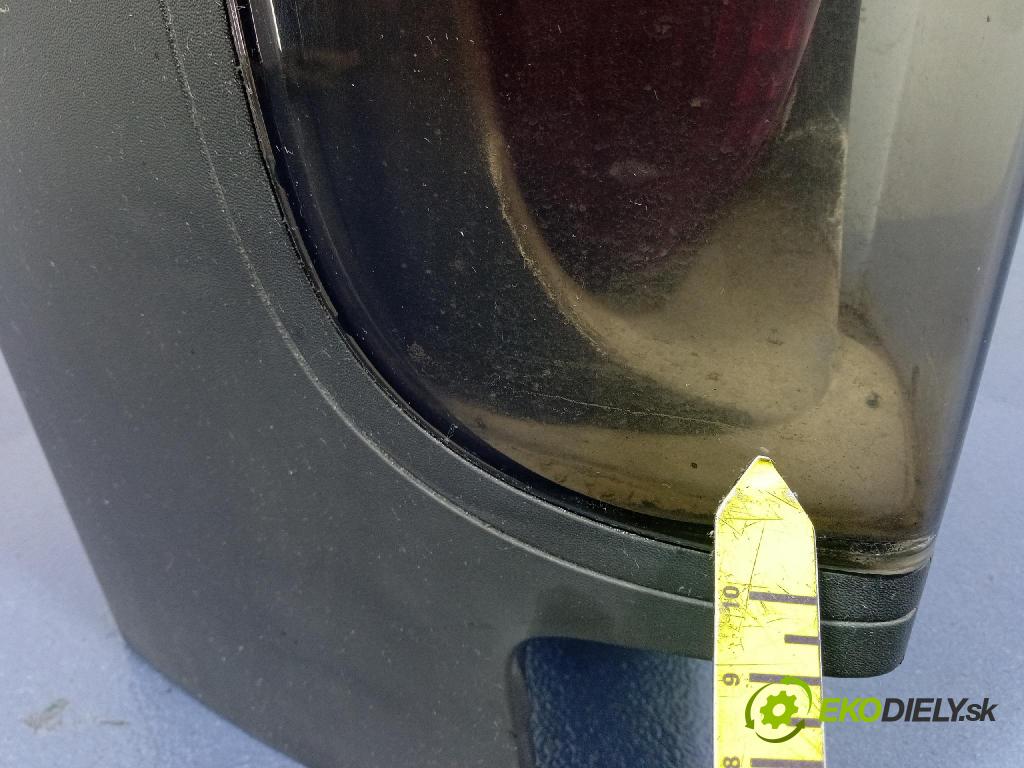 Opel Vivaro 2002 světlo Zad: levá Mimo: