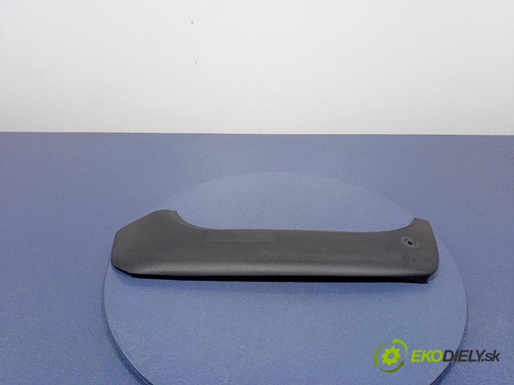 Bmw Seria 3 2014 kryt Plast: Interiéry: 7263141