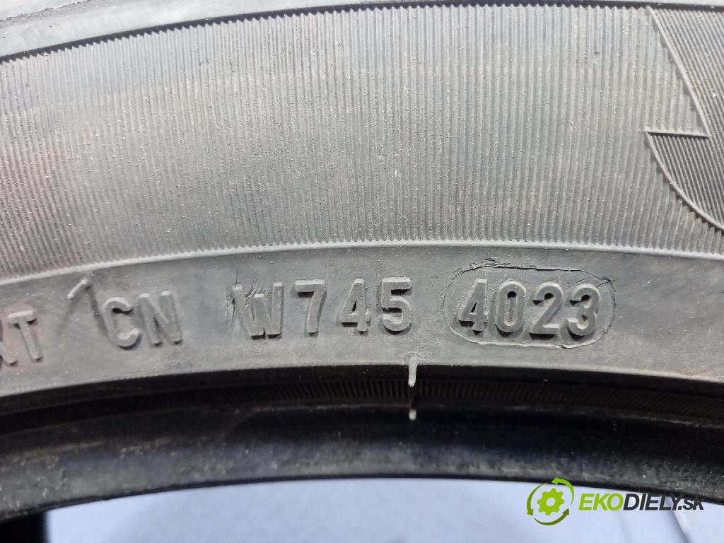 Bmw X6 2020 pneumatiky: Zima 8019227271089