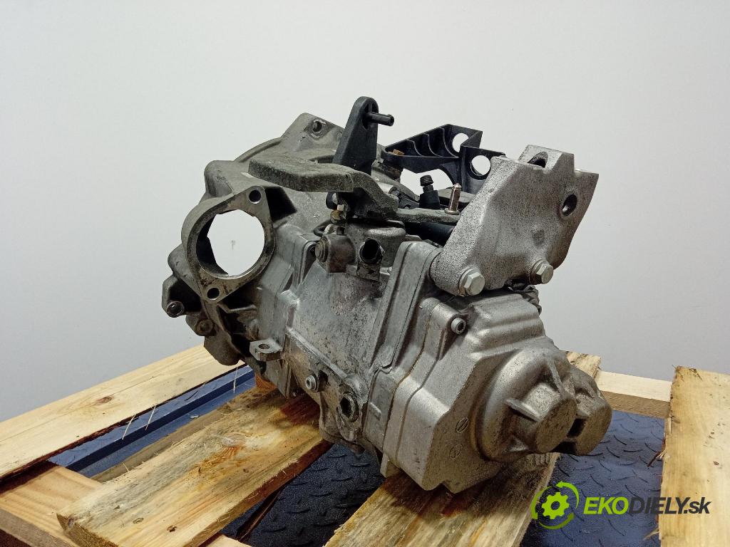 Vw Touran 2008 převodovka Ozubené kola: Manualna JYK