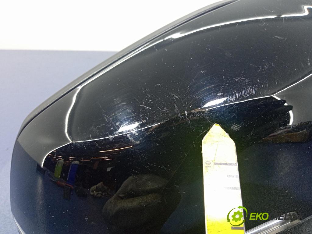 Bmw Seria 3 2014 zpětné zrcátko prave