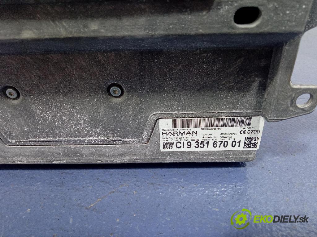 Bmw Seria 3 2014 Radio I Navigace: 9351670