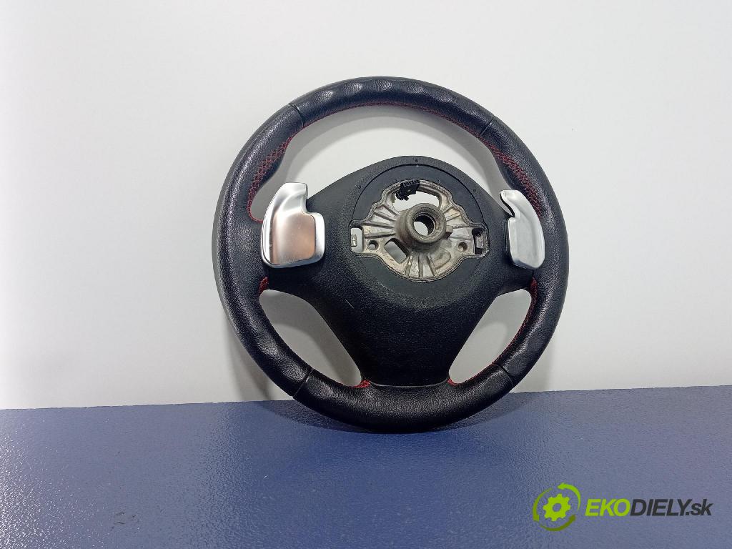 Bmw Seria 3 2014 volant 62562150E
