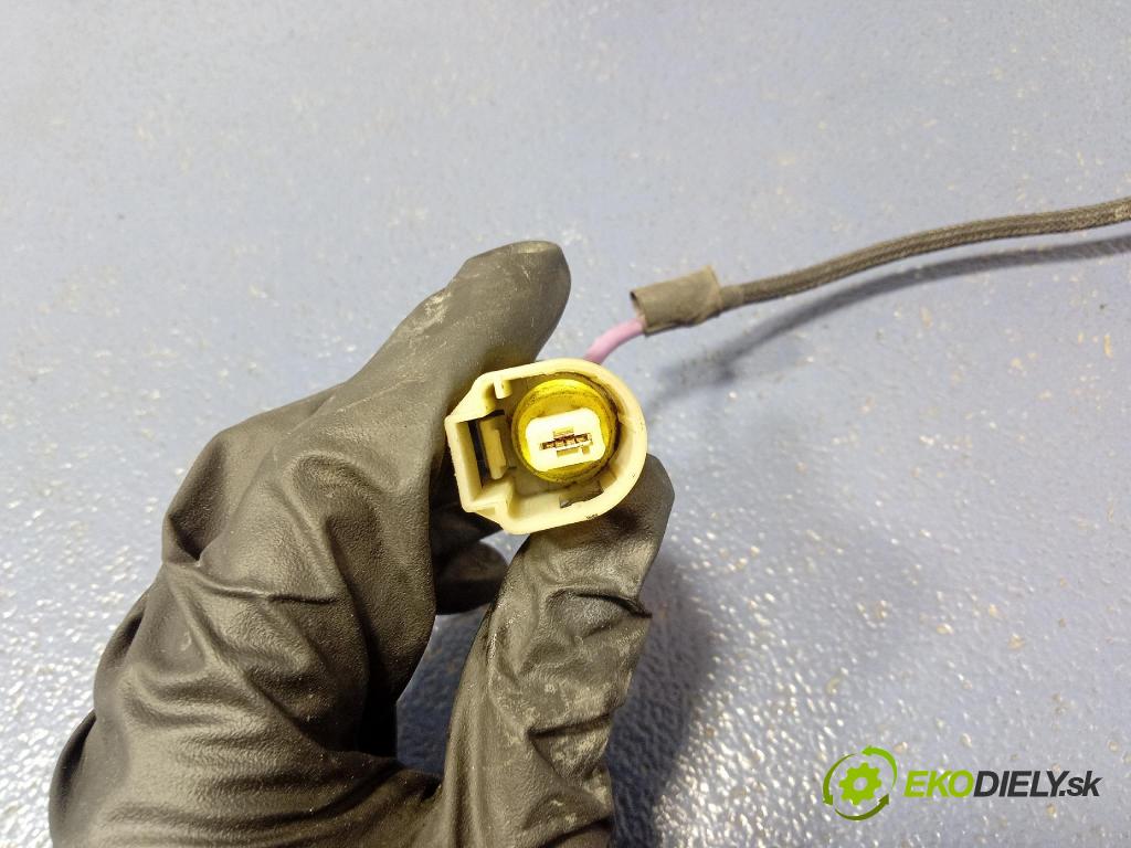 Porsche Panamera 0 instalace Elektrický: 972971311J