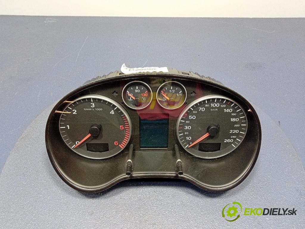 Audi A3 2007 Přístrojová deska 8P0920931