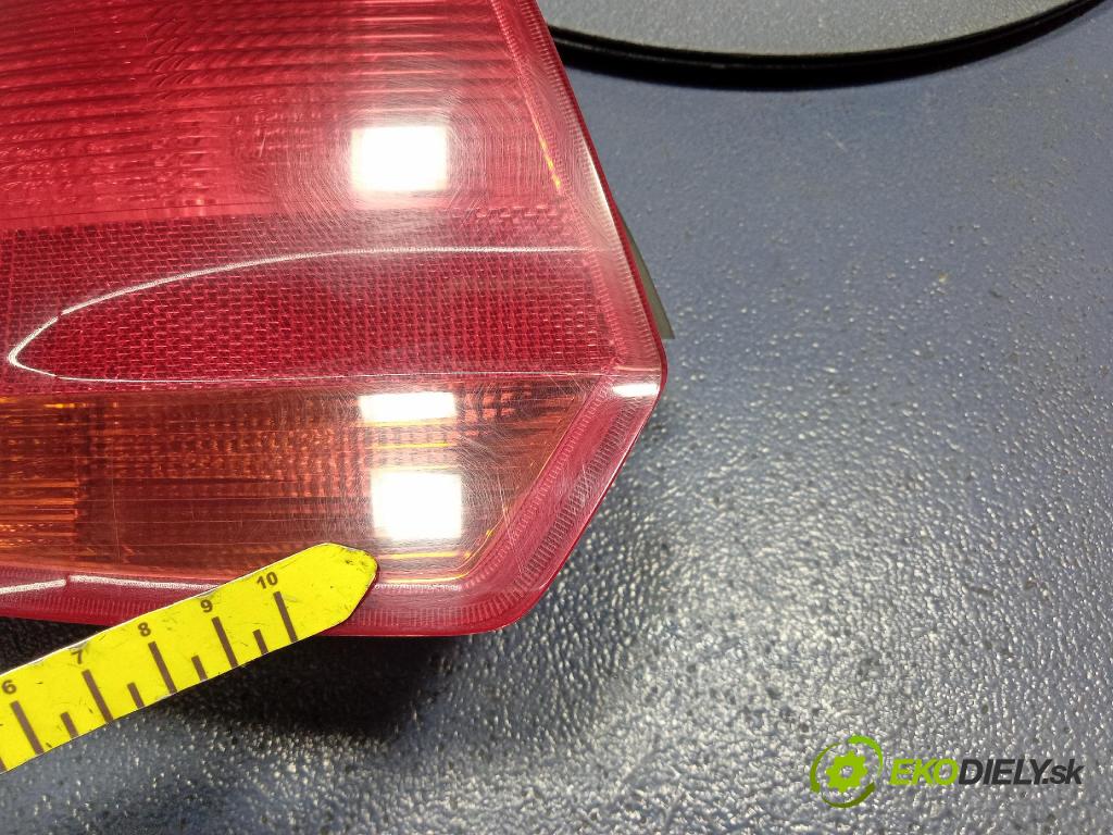 Audi A3 2007 světlo Zad: levá Mimo: 8P4945095C