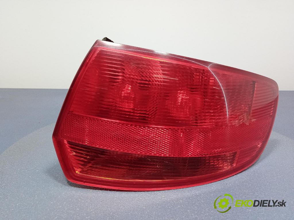 Audi A3 2007 světlo Zad: Práva: Mimo: 8P4945096C