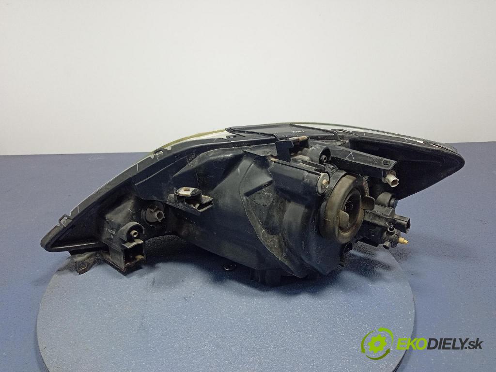 Honda City 2008 světlo v pravo: P5658