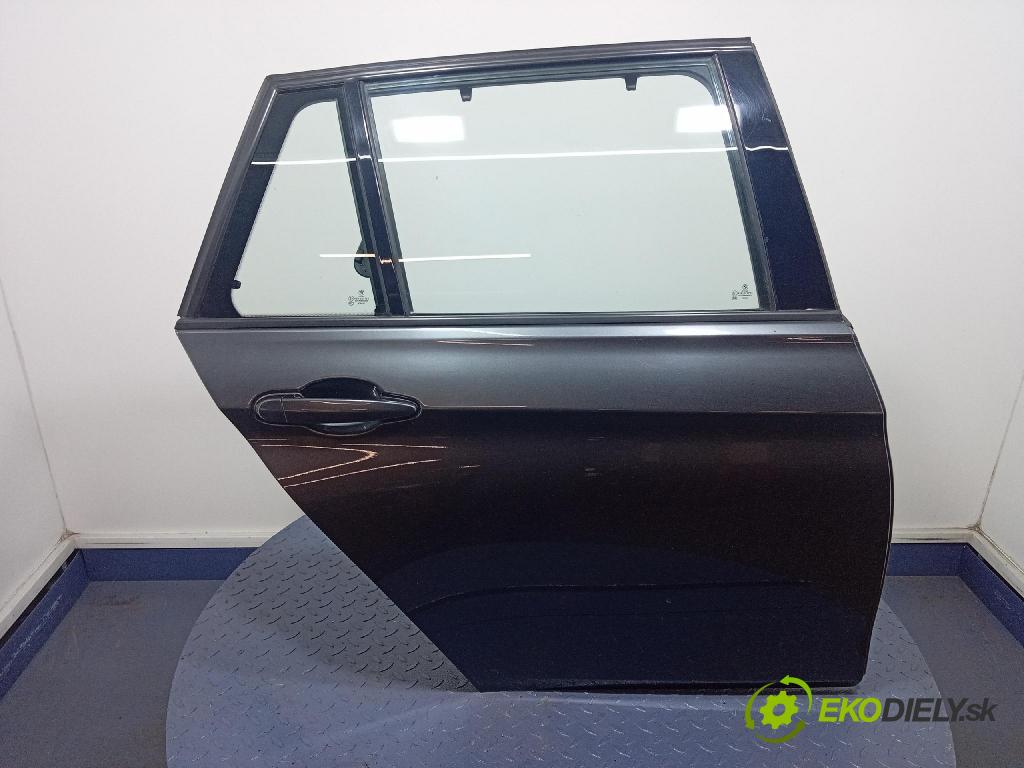 Bmw Seria 3 2014 dveře Zad: prave