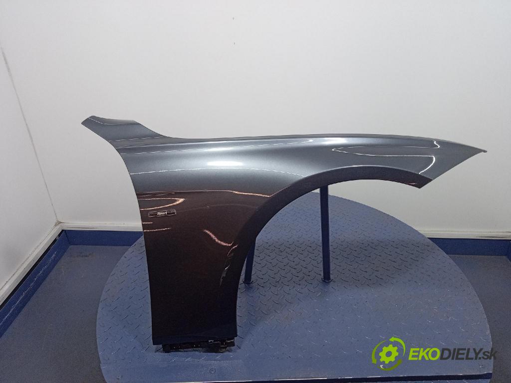 Bmw Seria 3 2014 blatník Predné v pravo: