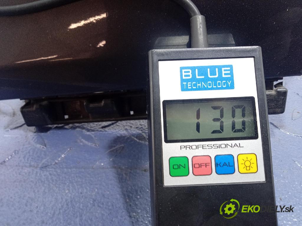 Bmw Seria 3 2014 blatník Predné v pravo: