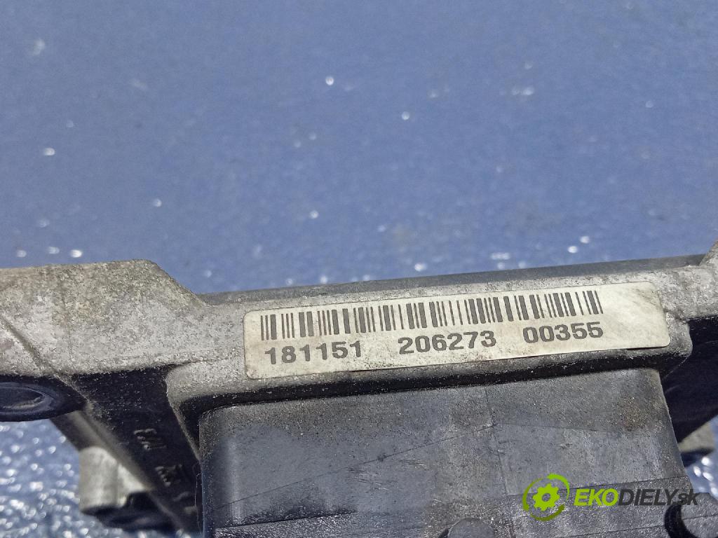 Opel Agila 2001 řídící jednotka Motor: 09164459