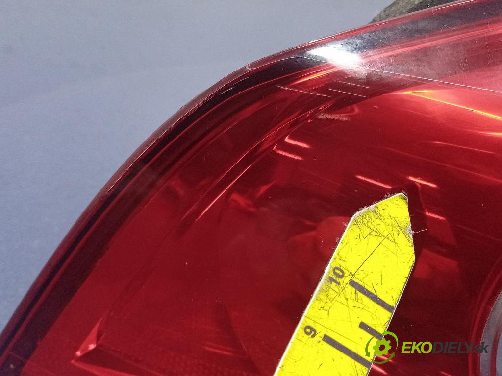 Renault Laguna 2006 světlo Zad: levá Mimo: