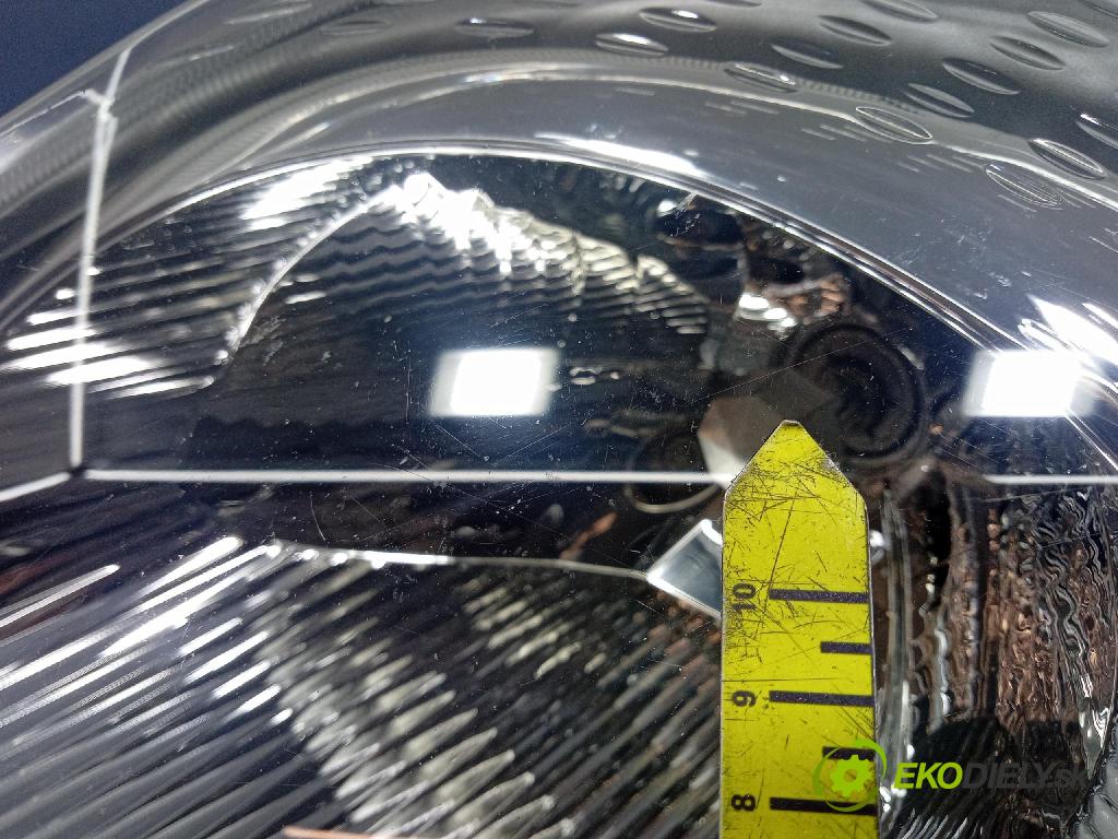 Opel Vivaro 2003 světlo Levý: 91165719
