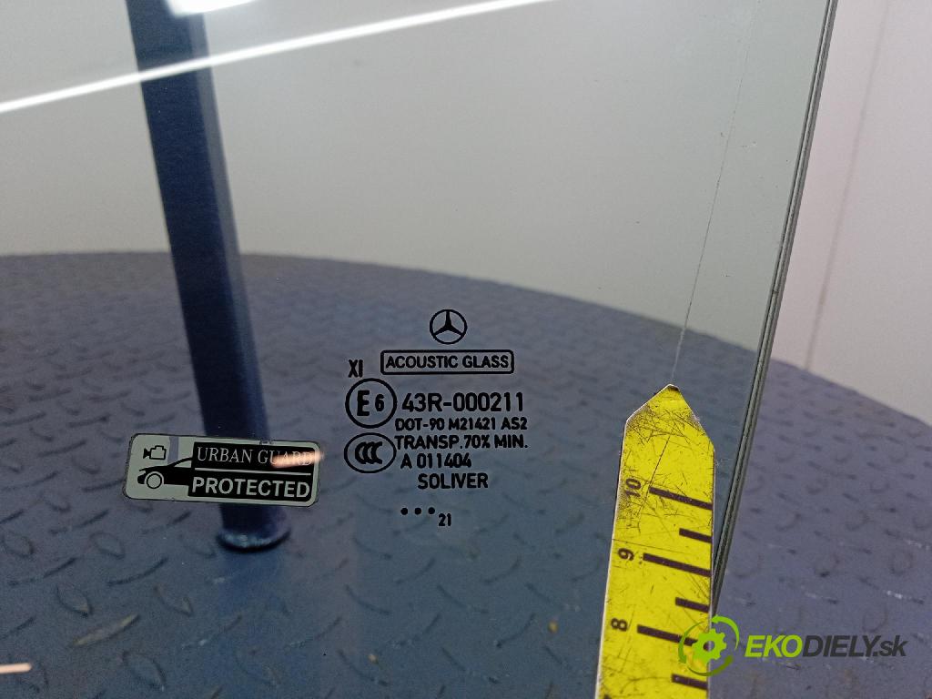 Mercedes GLC-Klasa 0 sklo dveře před levá A2537258300
