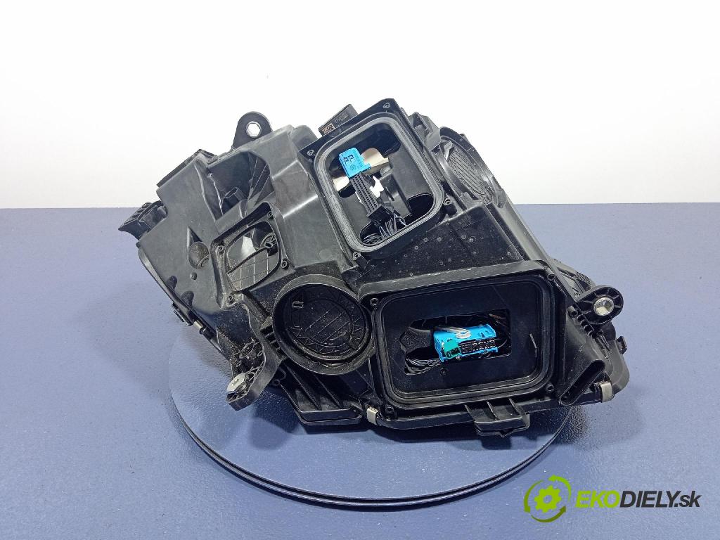 Mercedes E-klasa 0 světlo Levý: A2149064102
