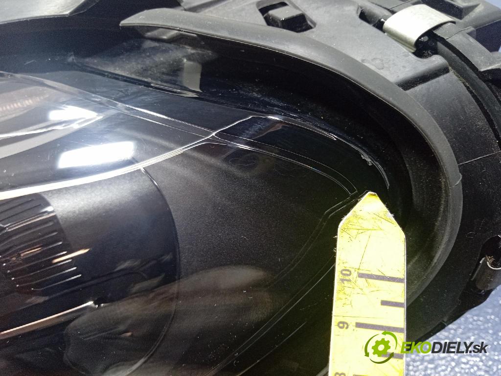 Mercedes E-klasa 0 světlo Levý: A2149064102