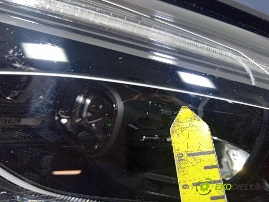 Mercedes E-klasa 0 světlo Levý: A2149064102