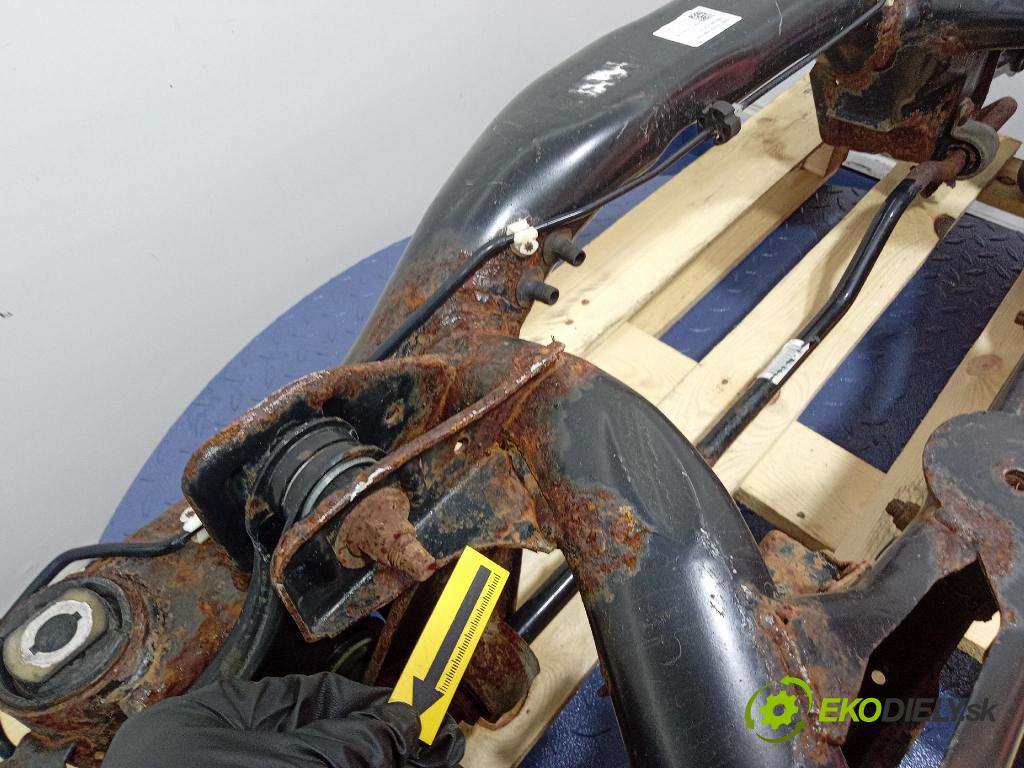 Skoda Yeti 2015 výstuha Pozastavenia: zad 5N0505235AG