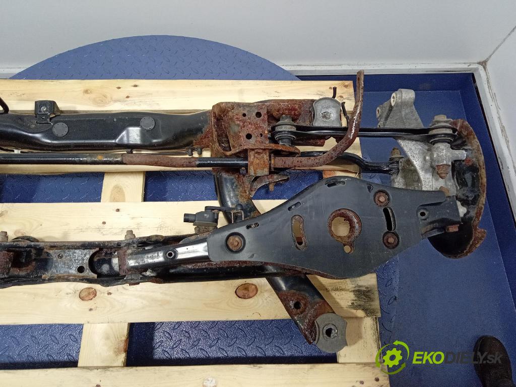 Skoda Yeti 2015 výstuha Pozastavenia: zad 5N0505235AG