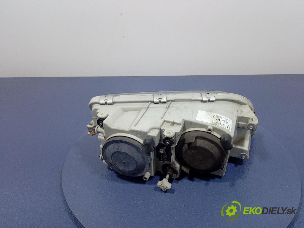 Volvo S40 2002 světlo Levý: 20a272