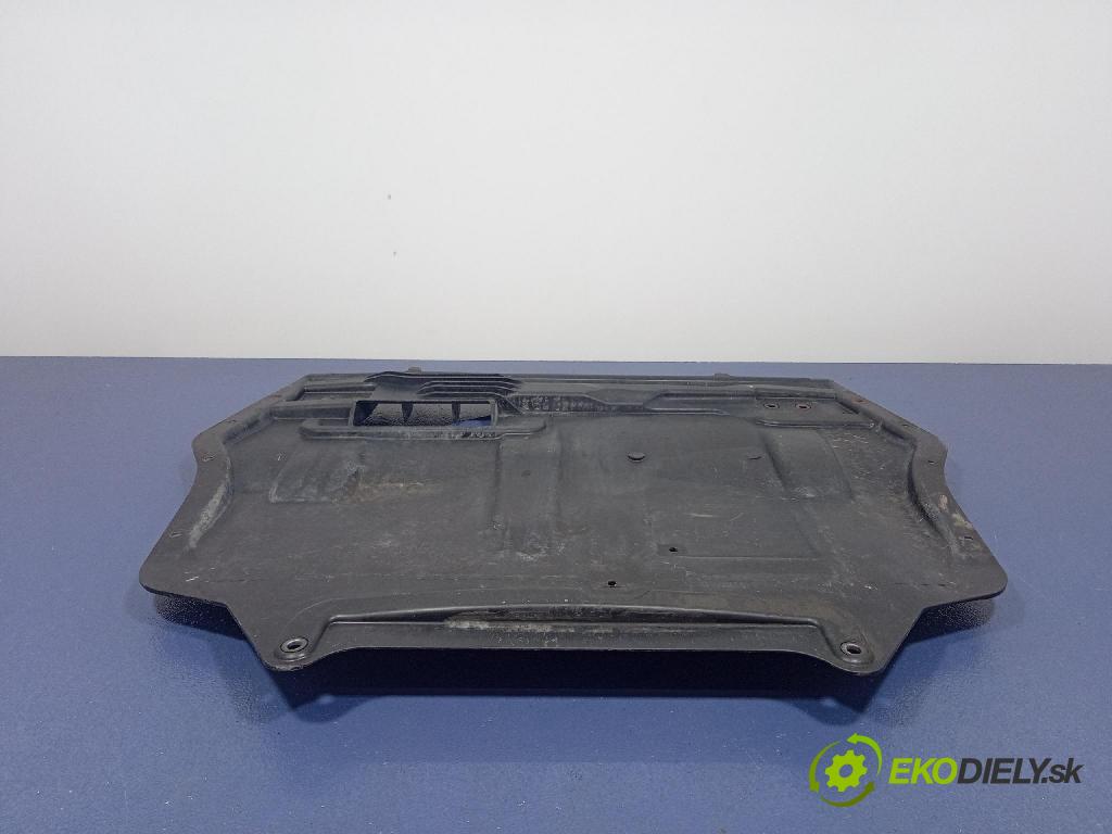 Skoda Yeti 2015 kryt Motor: 5C6825901B