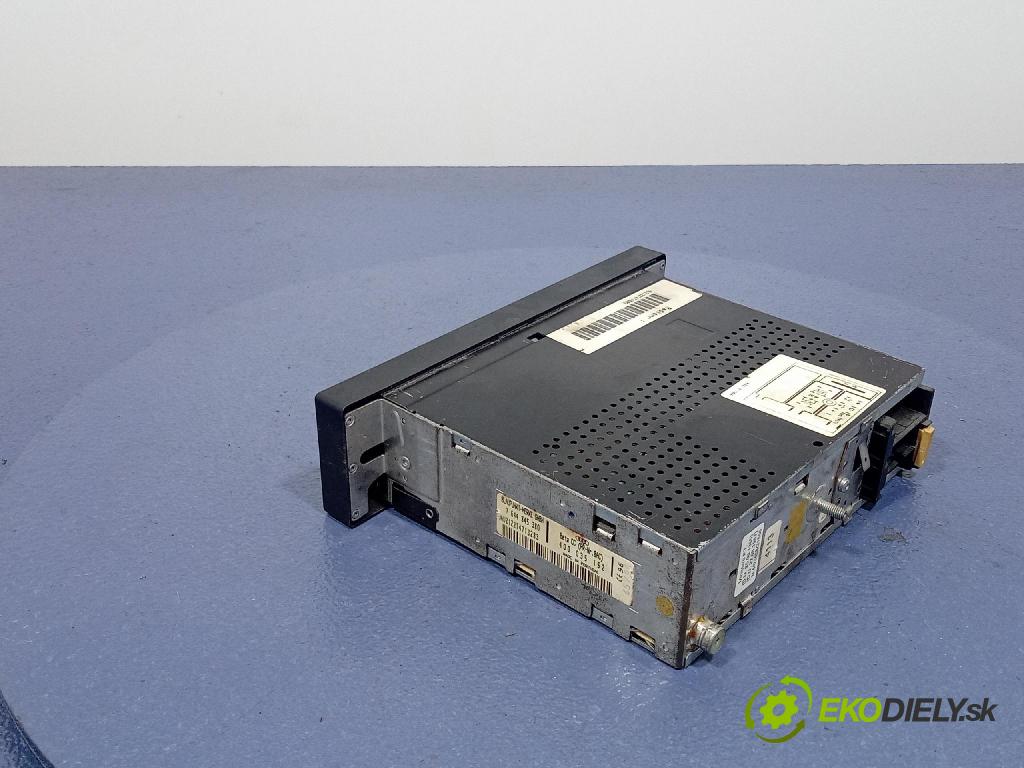 Audi A6 2001 Radio I Navigace: 4D0035152