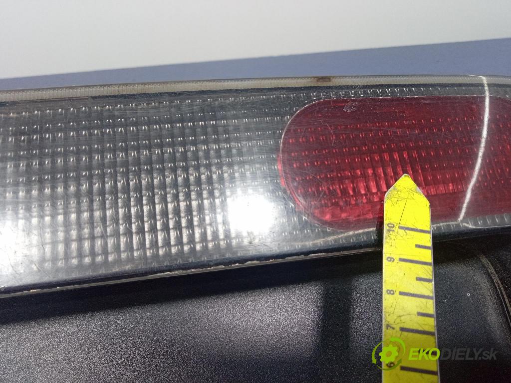 Audi A6 2001 zaslepka: Zad: 4B9945695