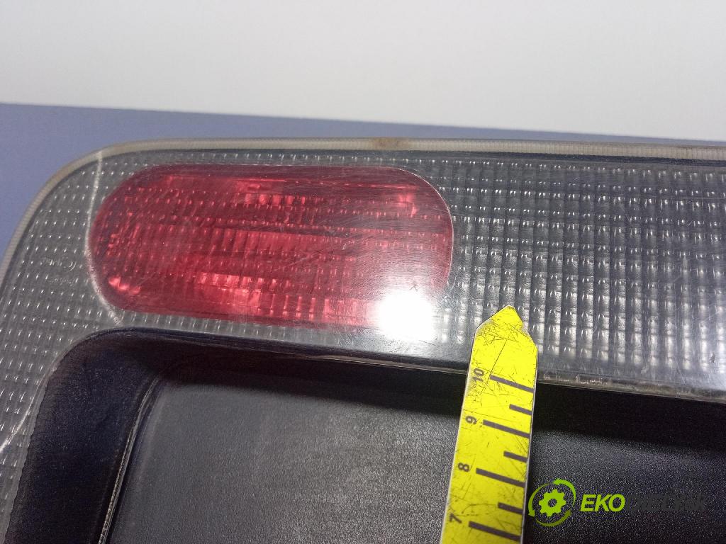 Audi A6 2001 zaslepka: Zad: 4B9945695