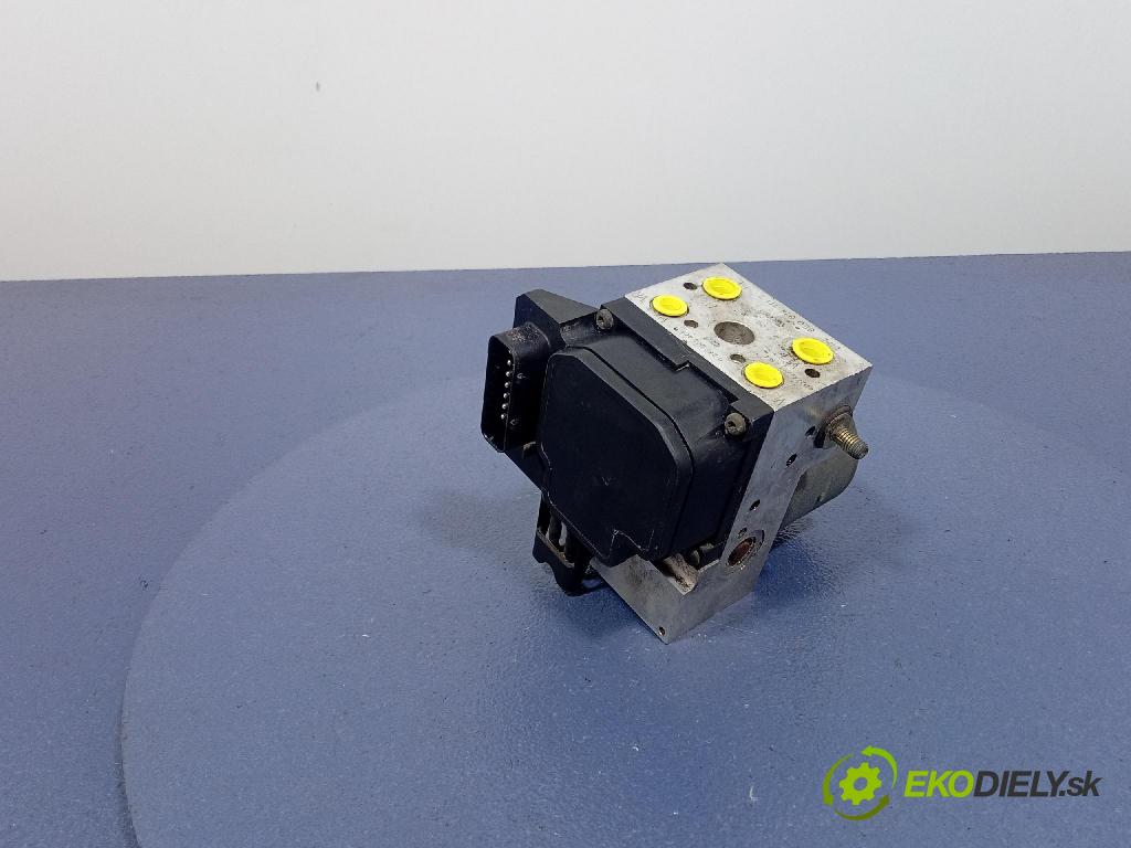 Audi A6 2001 čerpadlo ABS x 8E061411T