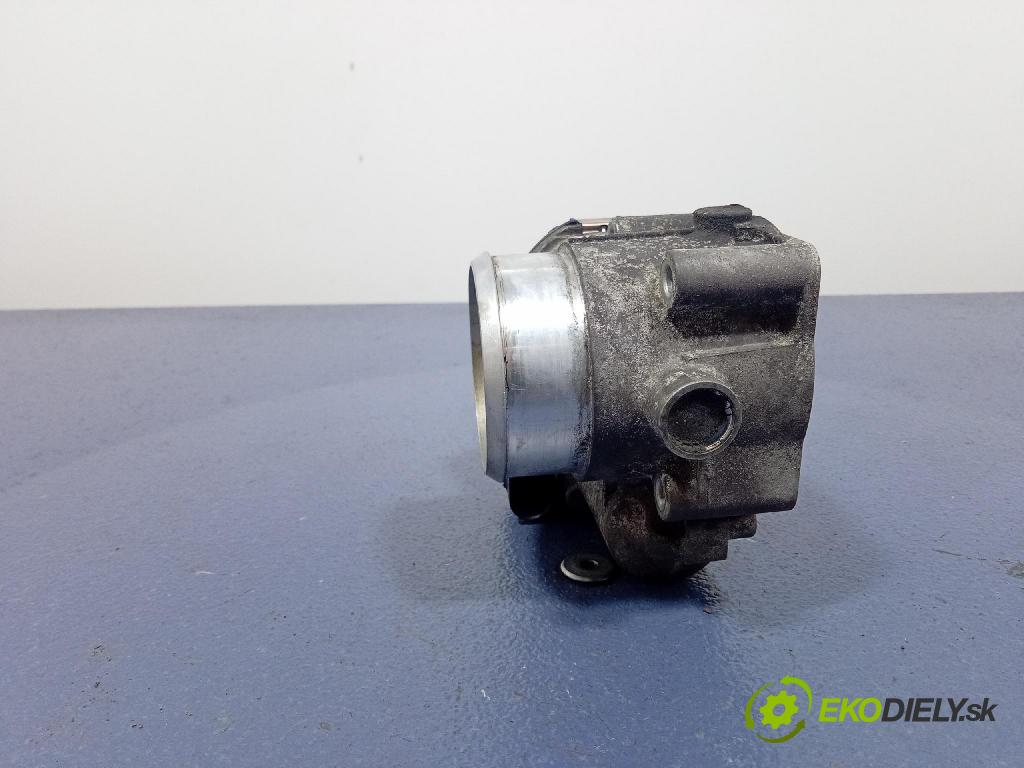 Audi A6 2001 škrticí klapka 06B133062M