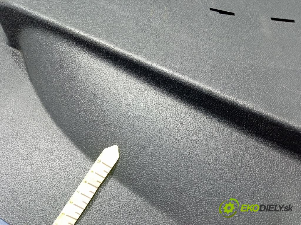 Skoda Yeti 2015 Tapacír: kufr 5L6867428