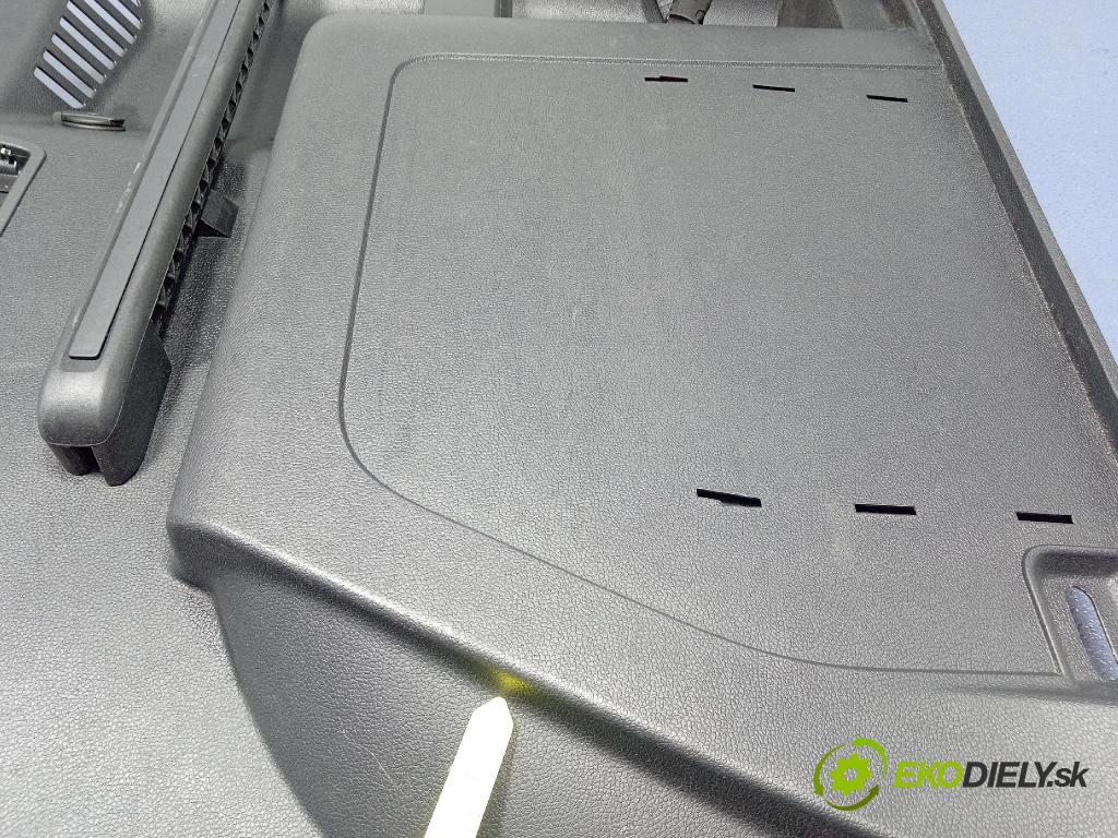 Skoda Yeti 2015 Tapacír: kufr 5L6867428