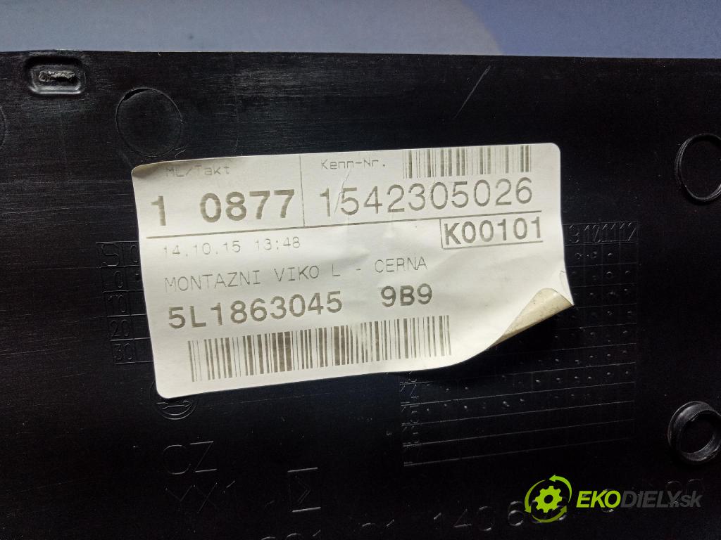 Skoda Yeti 2015 kryt Plast: Interiéry: 5L1863045