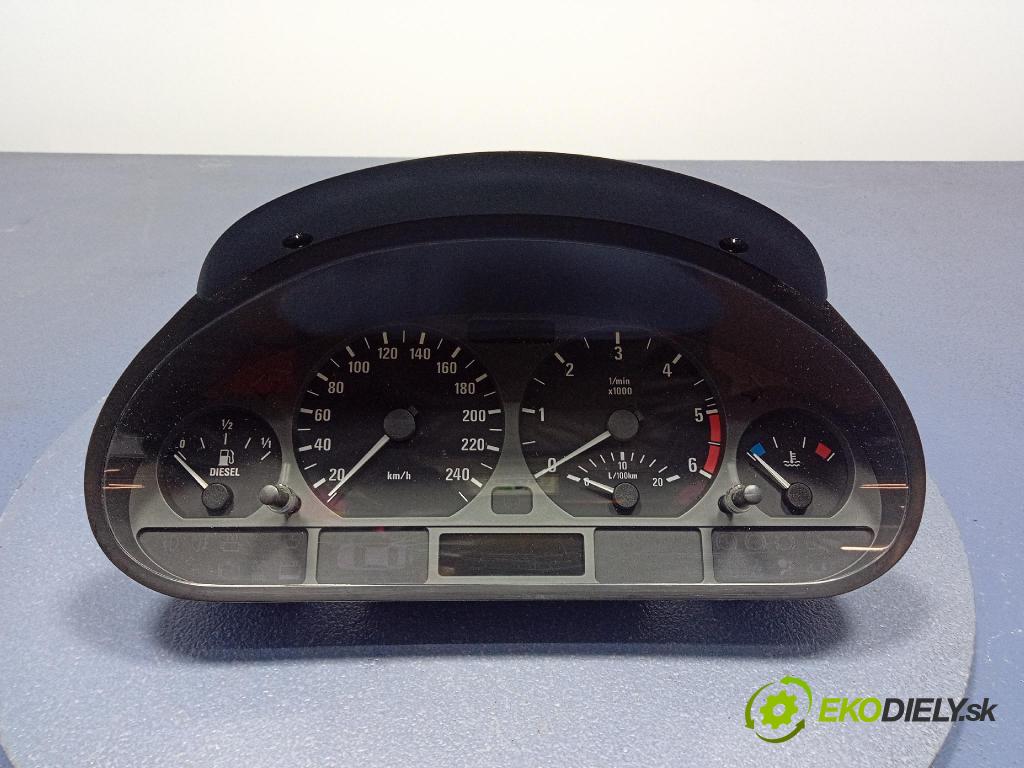 Bmw Seria 3 2004 prístrojovka/ budíky 6940870