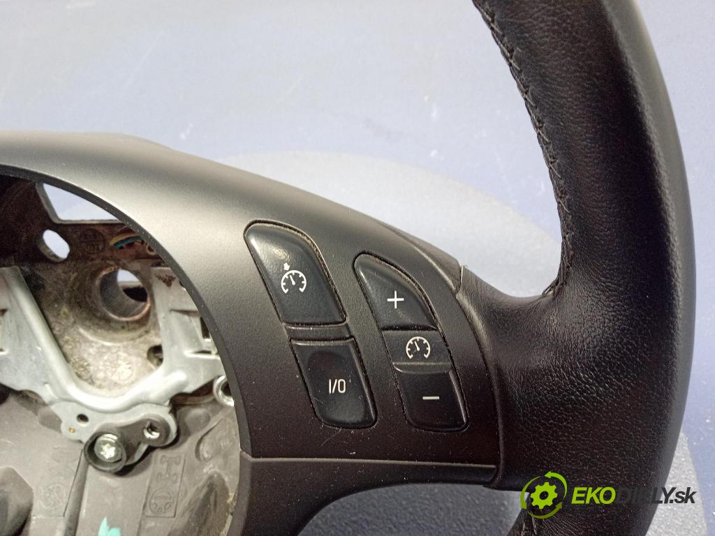 Bmw Seria 3 2004 volant 2282022