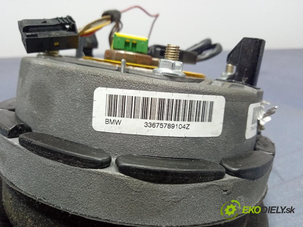 Bmw Seria 3 2004 volant 2282022