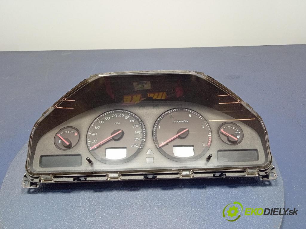 Volvo V70 2000 Přístrojová deska 9499671