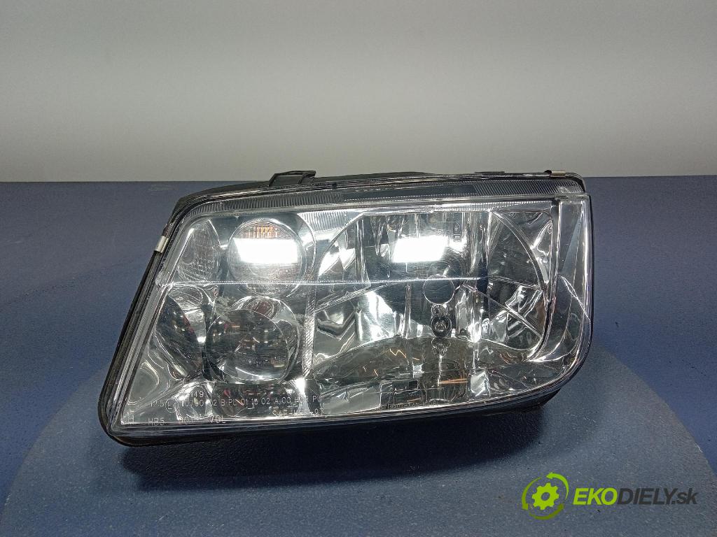 Volkswagen Bora 2003 světlo Levý: 441-1138L